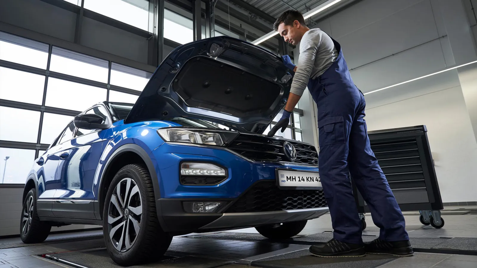 8 Common Repairs Done at the Best Volkswagen Car Service Center in Delhi NCR