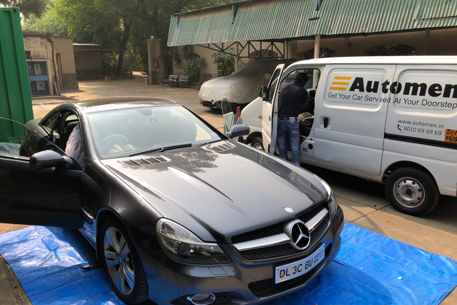 home visit luxury car repair in South Delhi Audi BMW Mercedes service